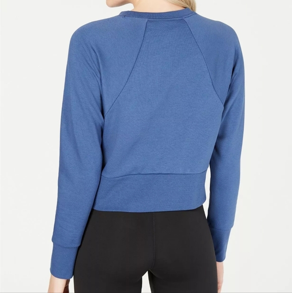 NIKE WOMEN'S DRI-FIT FLEECE CROPPED TRAINING TOP Size XS - Picture 9 of 9